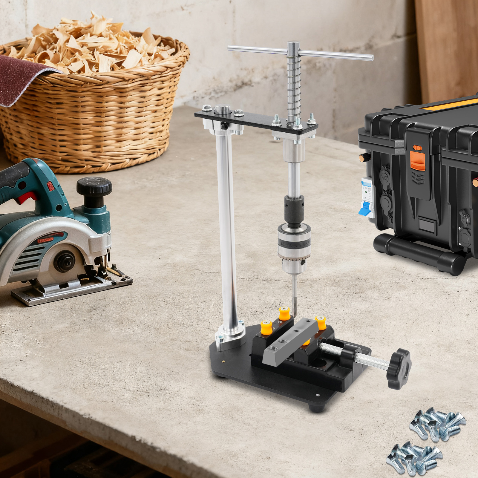 Manual Tapping Machine with 6  - огляд і ціна Hand Tools In Workshop